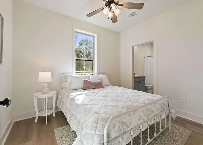 Luxe Oaks - Walk To River Ranch - Build In 2025 - Ev Charger Lafayette